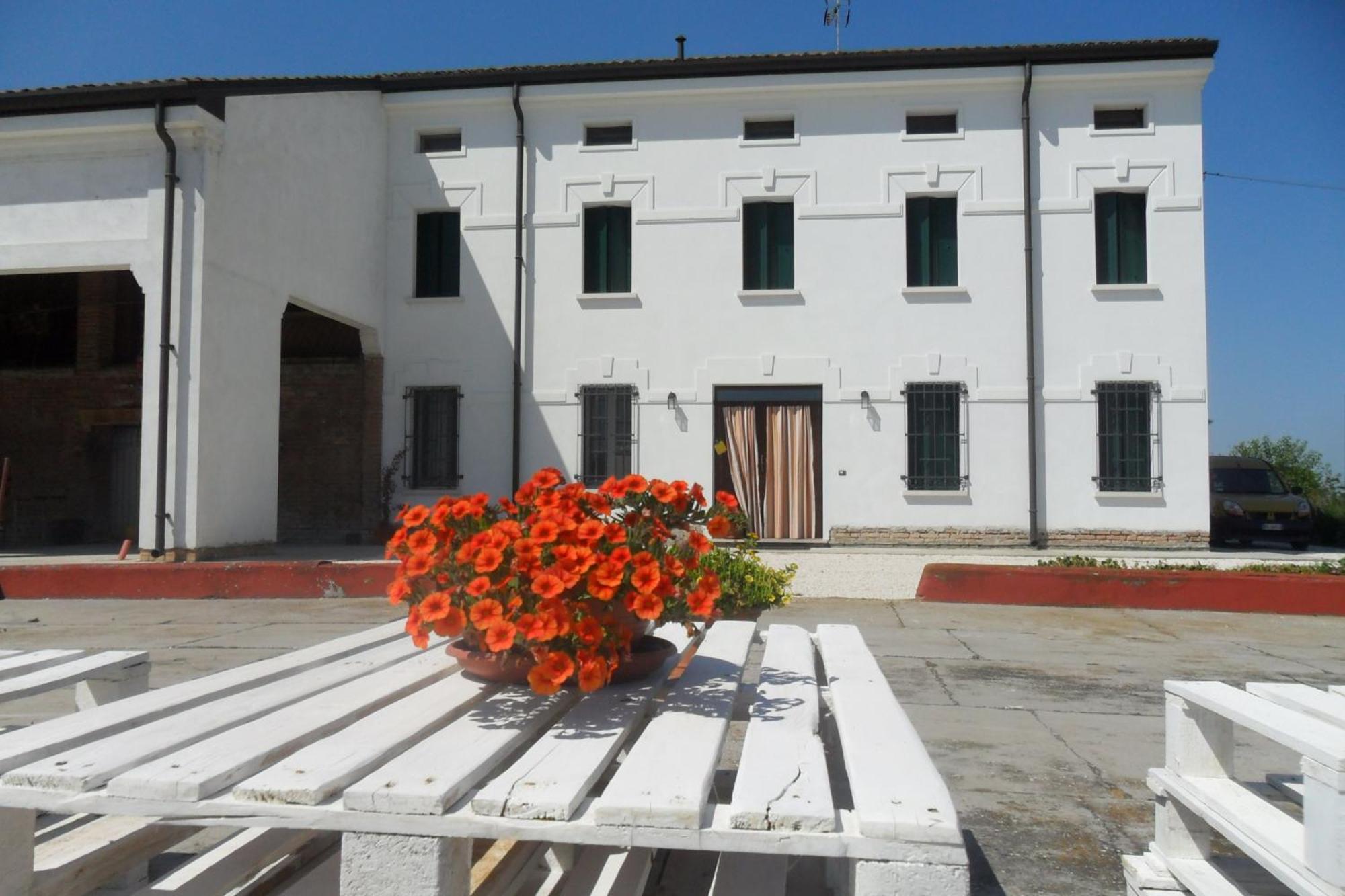 B&B Casa Pascolone Pegognaga Bagian luar foto