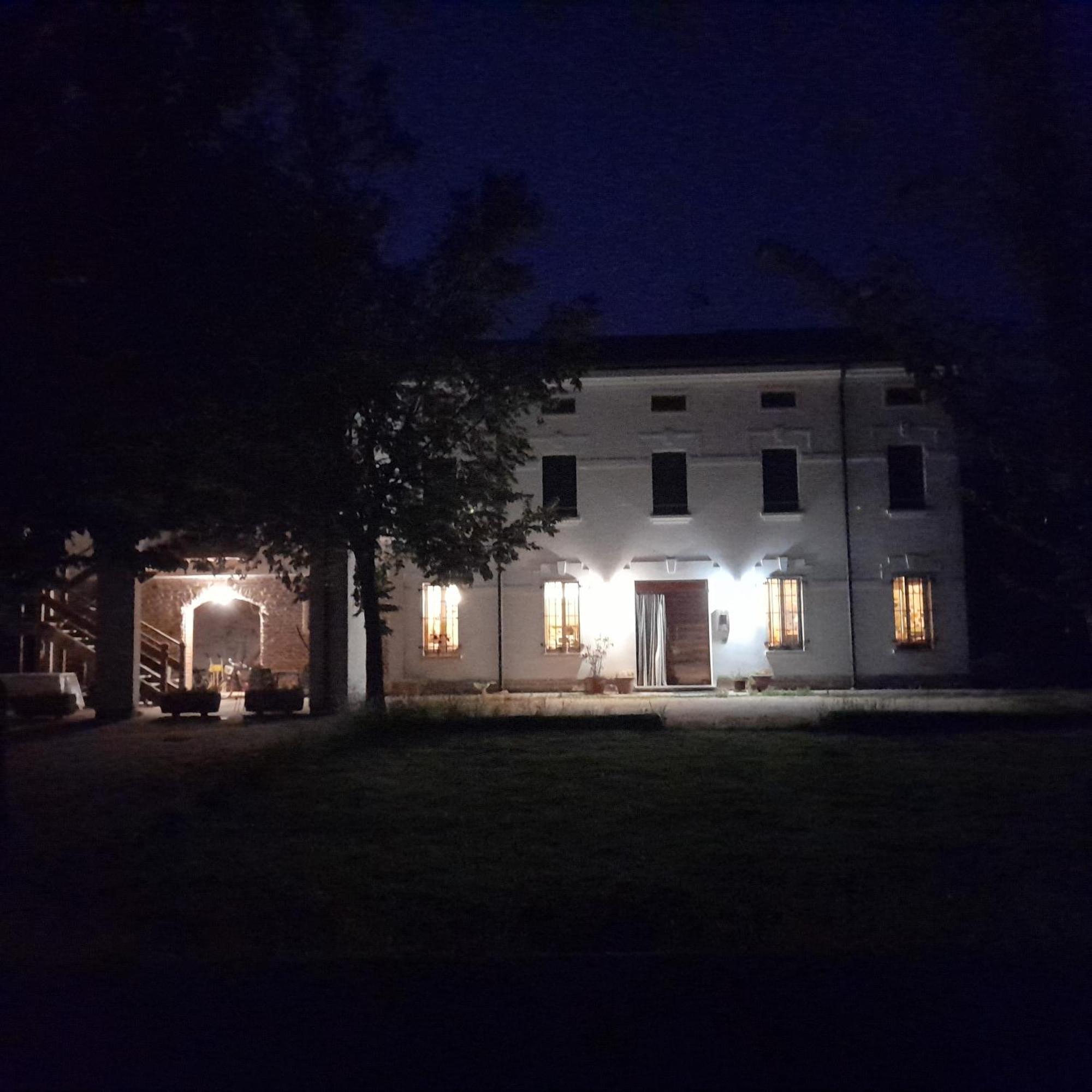 B&B Casa Pascolone Pegognaga Bagian luar foto